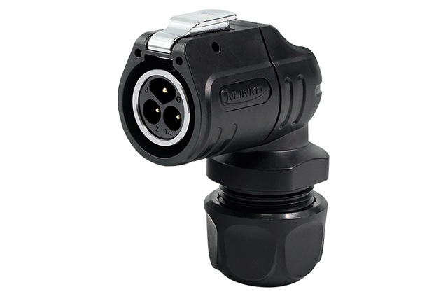 3芯公插头半金属